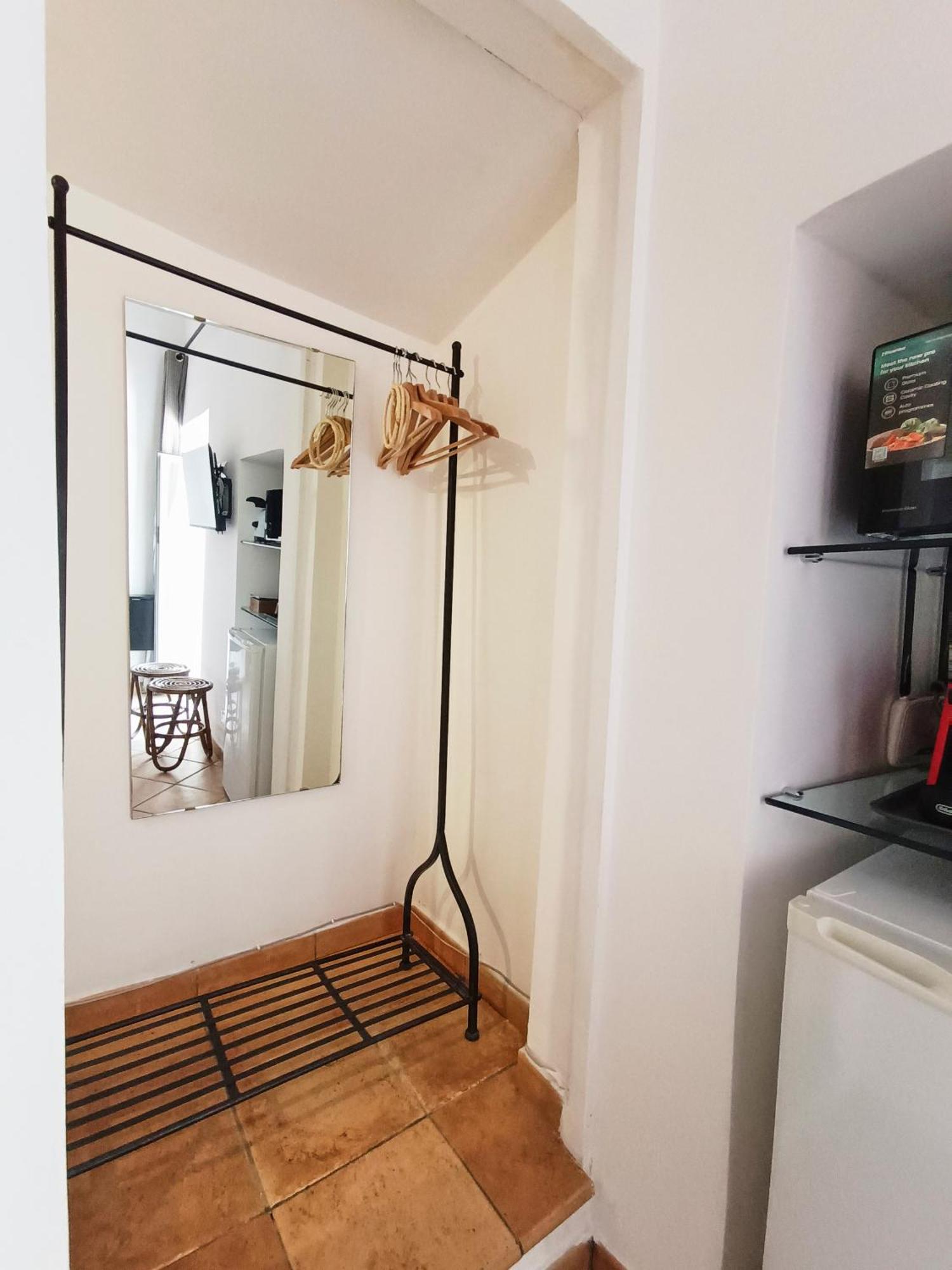 Mini Studio Con Balcone A Piazza Del Popolo Róma Kültér fotó